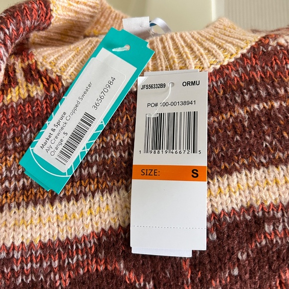 Market & Spruce Aly Crewneck Cropped Sweater - Picture 4 of 4